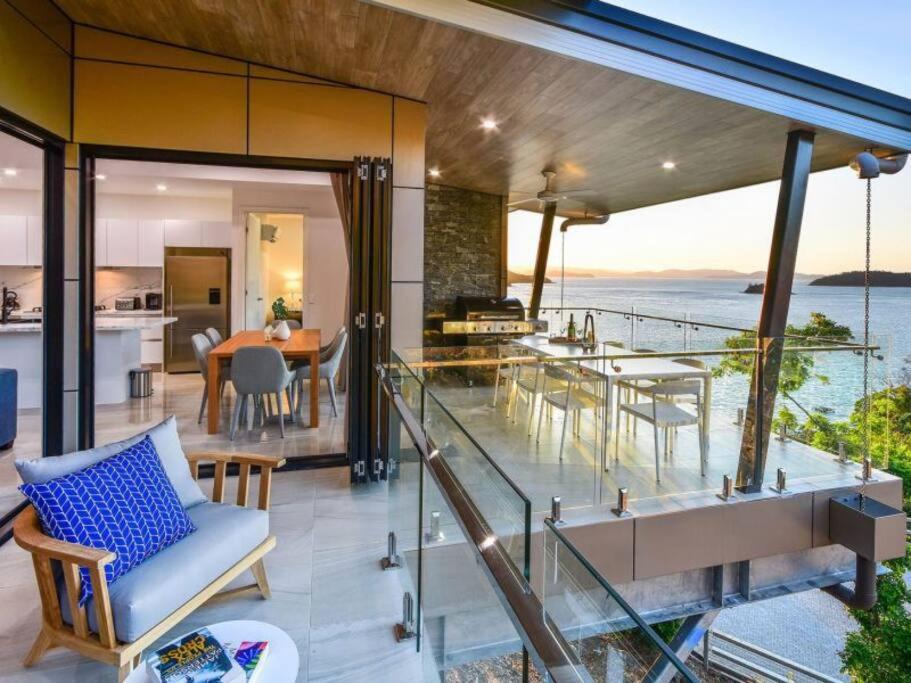 Hidden Cove 17, Hamilton Island - - free buggy included