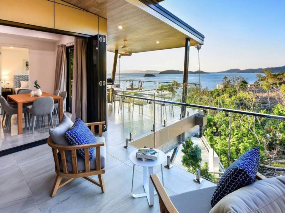 Hidden Cove 17, Hamilton Island - - free buggy included