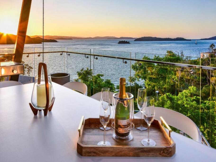 Hidden Cove 17, Hamilton Island - - free buggy included