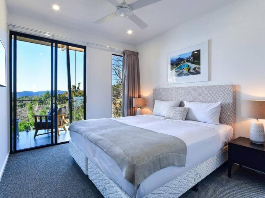 Hidden Cove 17, Hamilton Island - - free buggy included