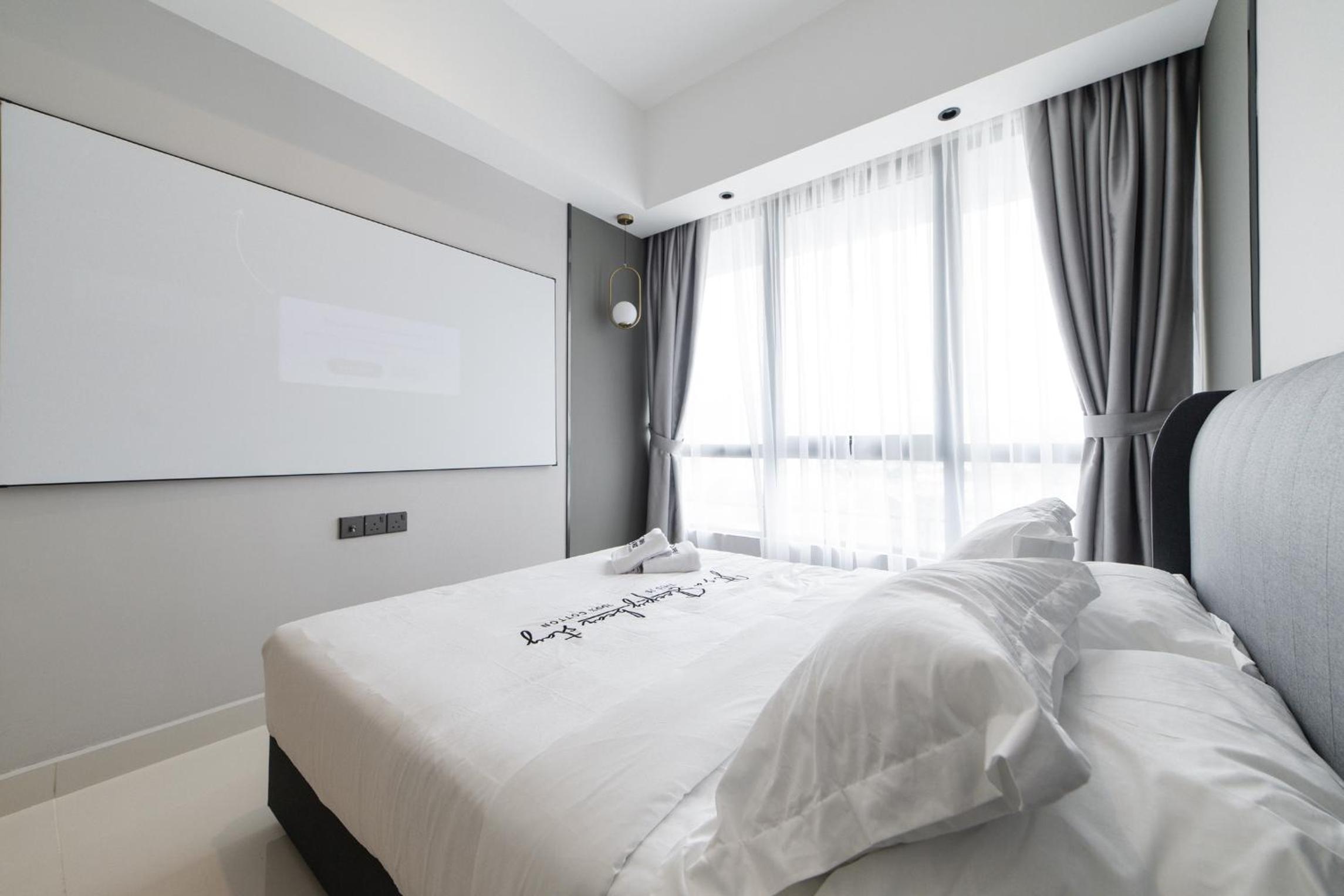 Novo Ampang KL near Gleneagles by Sleepy Bear