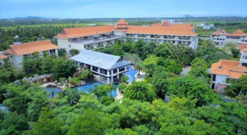 Sanya Haitang Bay Nantian Hot Spring Resort