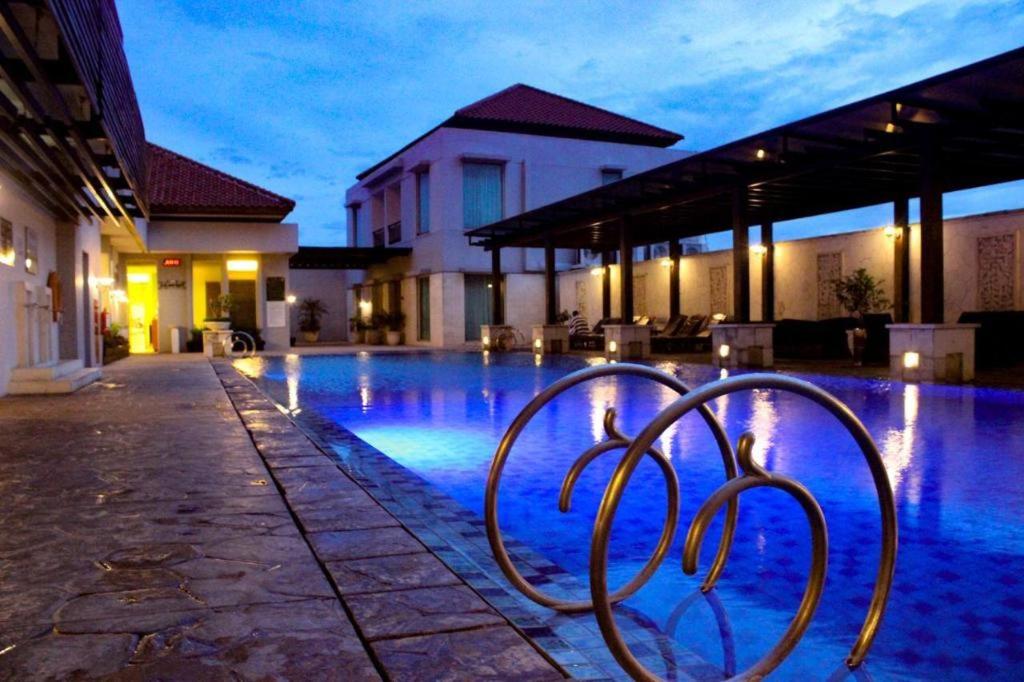 Grand Surya Hotel Kediri