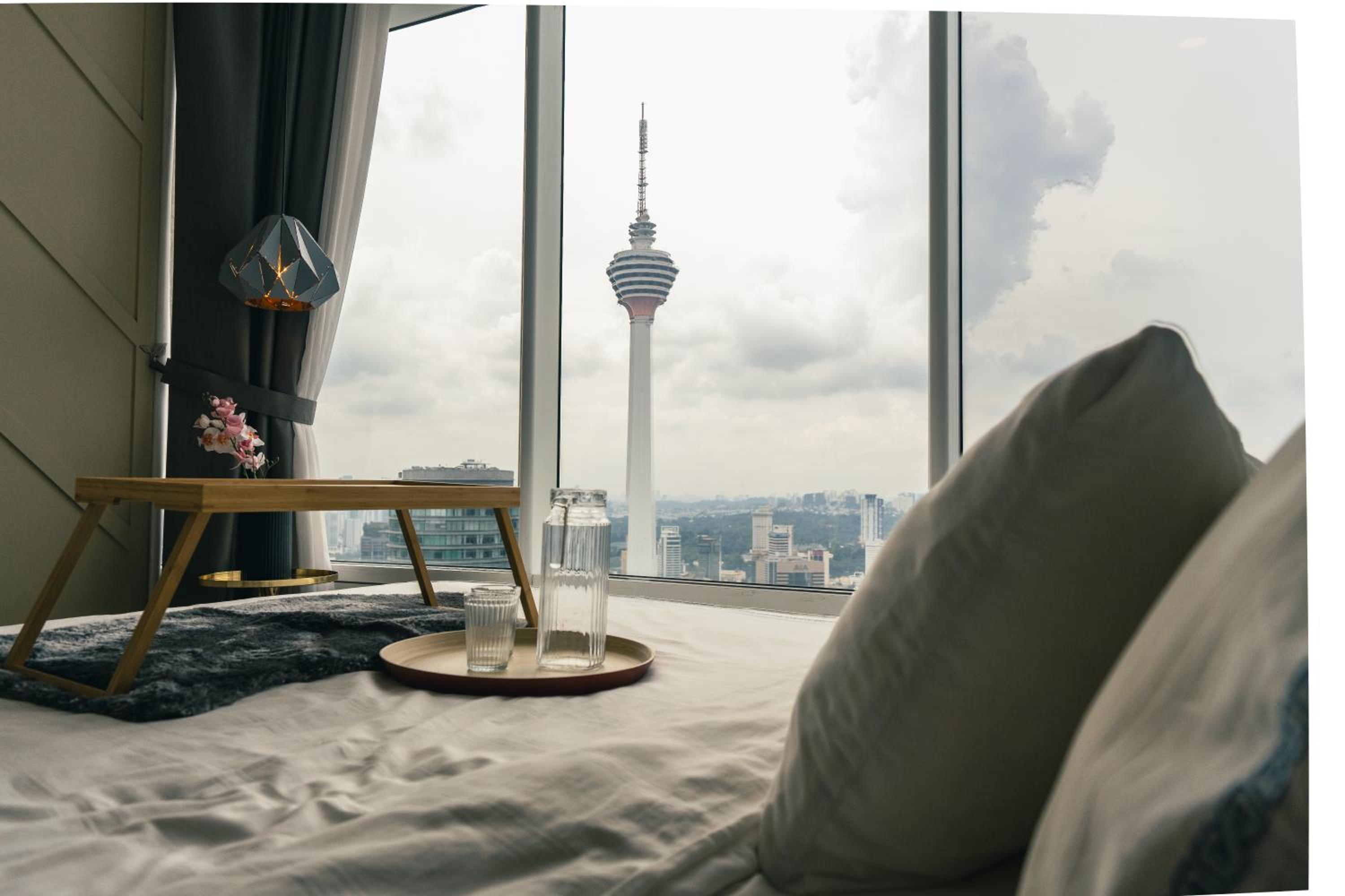 Sky Suites by The Pureloft