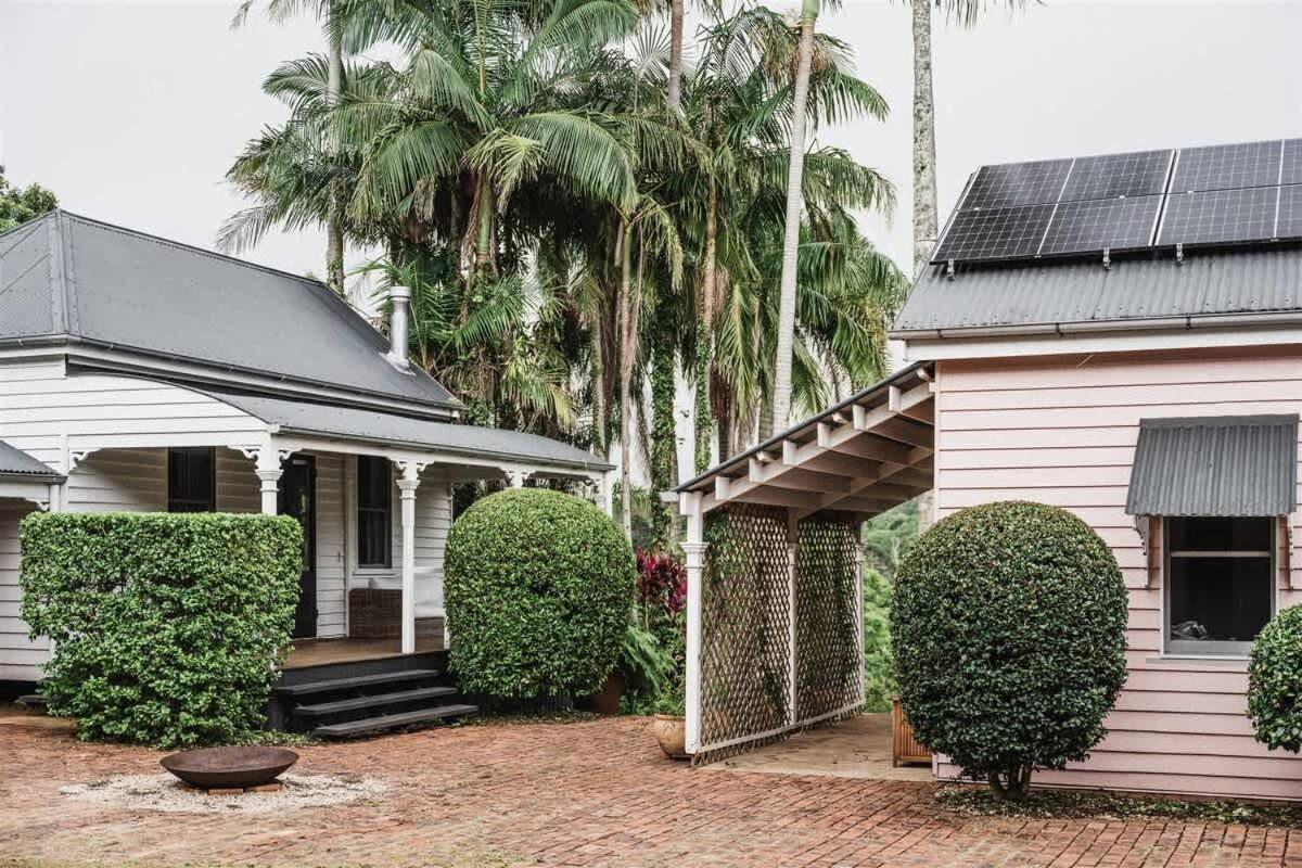 Montville Estate - Luxury Hinterland Home & Pool