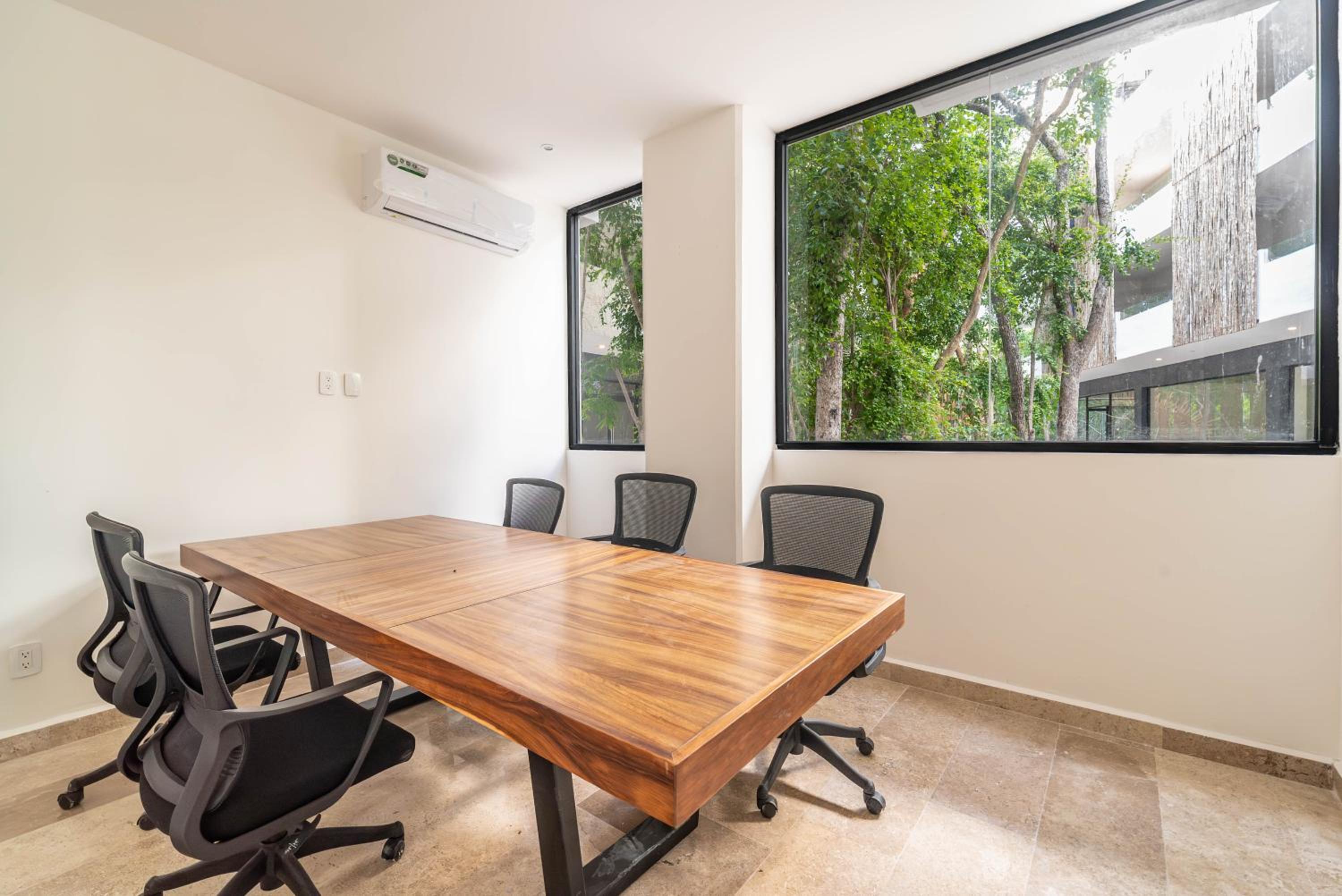 meeting & event spaces