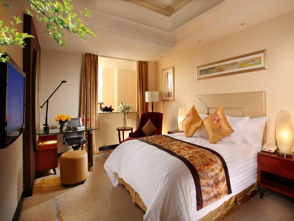 New Century Grand Changchun Hotel