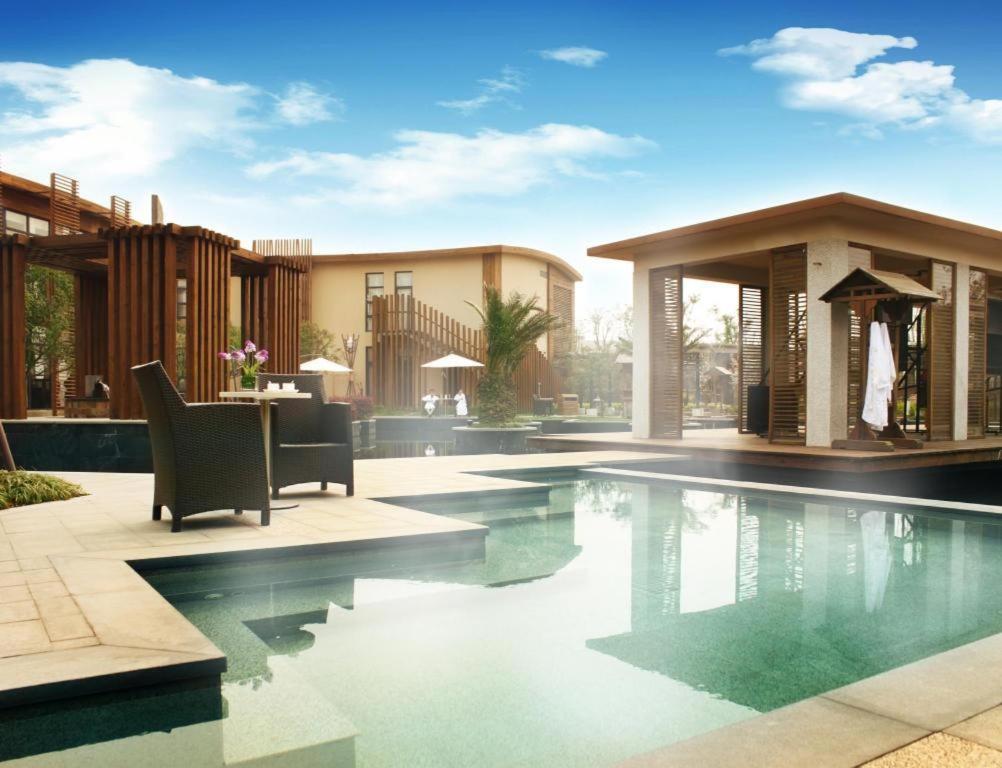 Suzhou Phoenix Hotspring Resort
