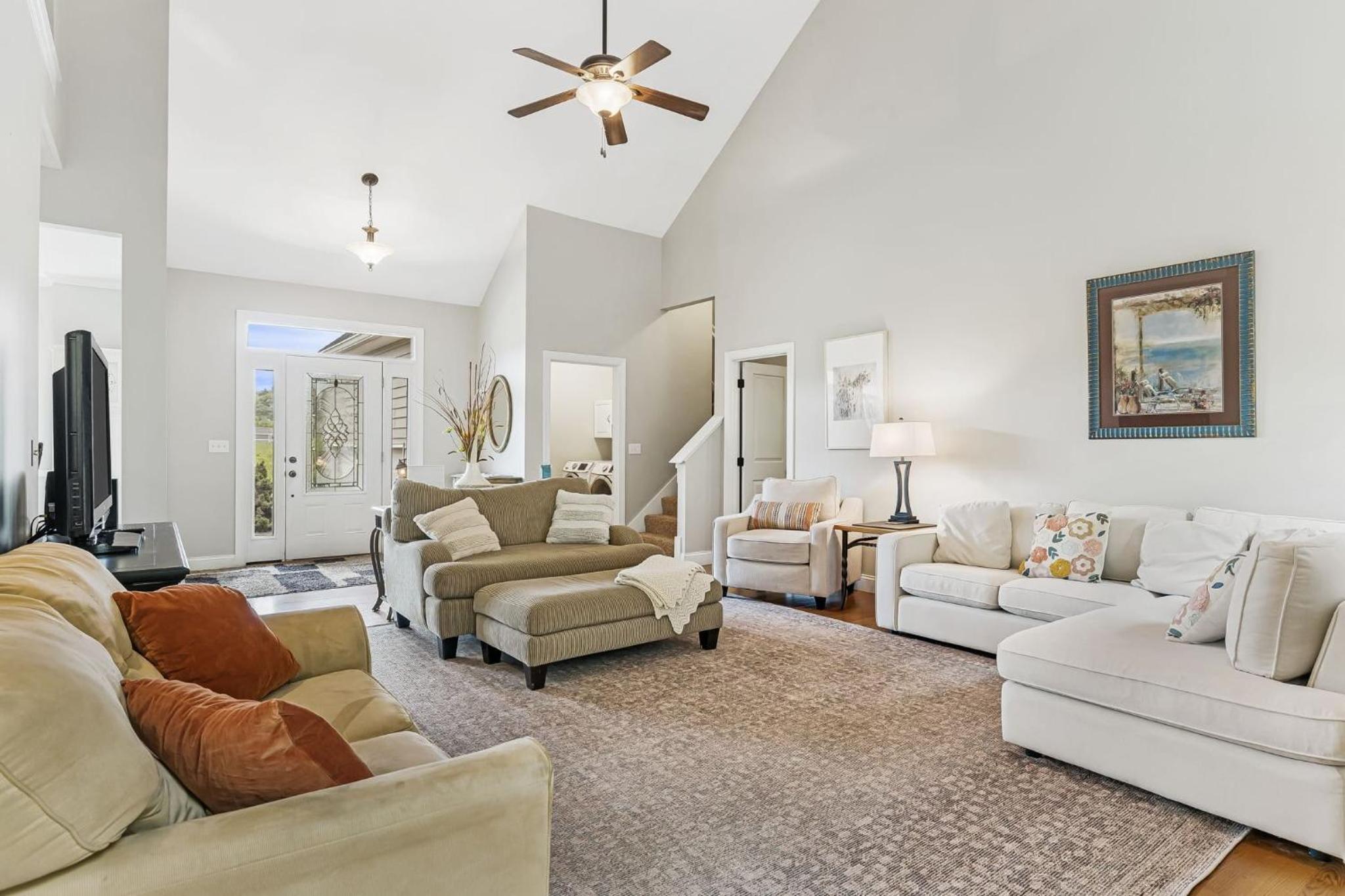 Fairview Vista by AvantStay 10 Mins to Asheville