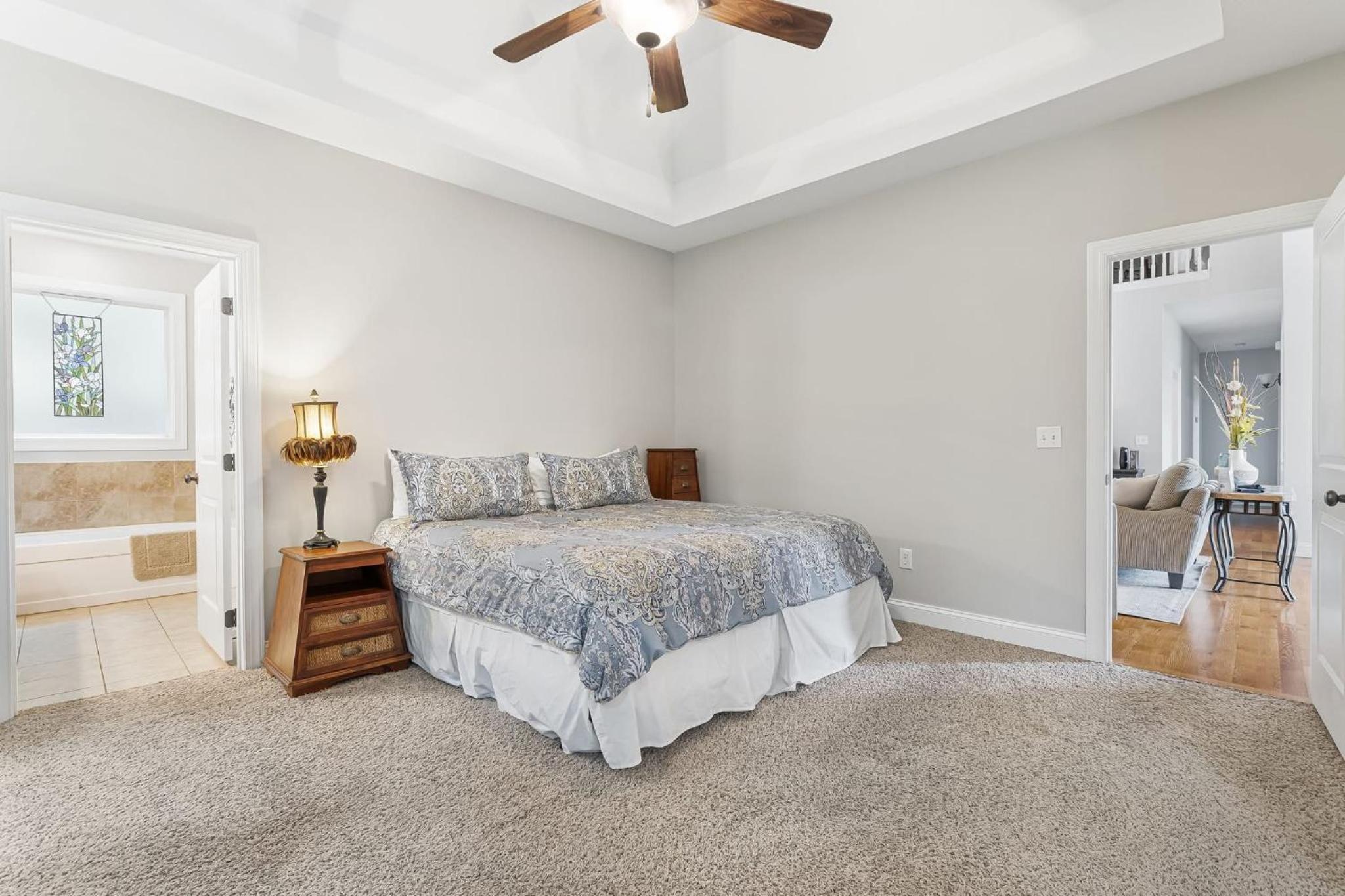 Fairview Vista by AvantStay 10 Mins to Asheville