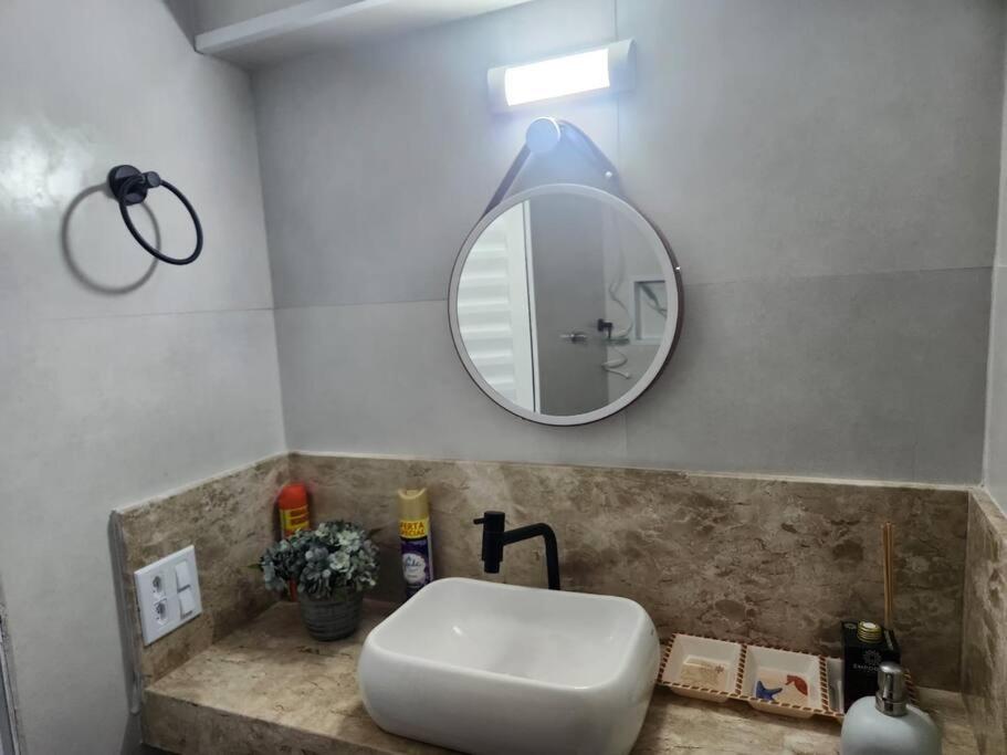 Refúgio dos sonhos - piscina de borda infinita e hidromassagem com vista