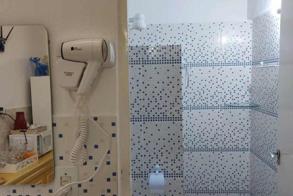 Refúgio dos sonhos - piscina de borda infinita e hidromassagem com vista
