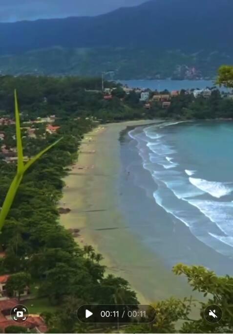 Refúgio dos sonhos - piscina de borda infinita e hidromassagem com vista