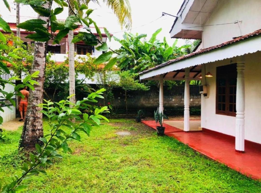White House Villa view 3