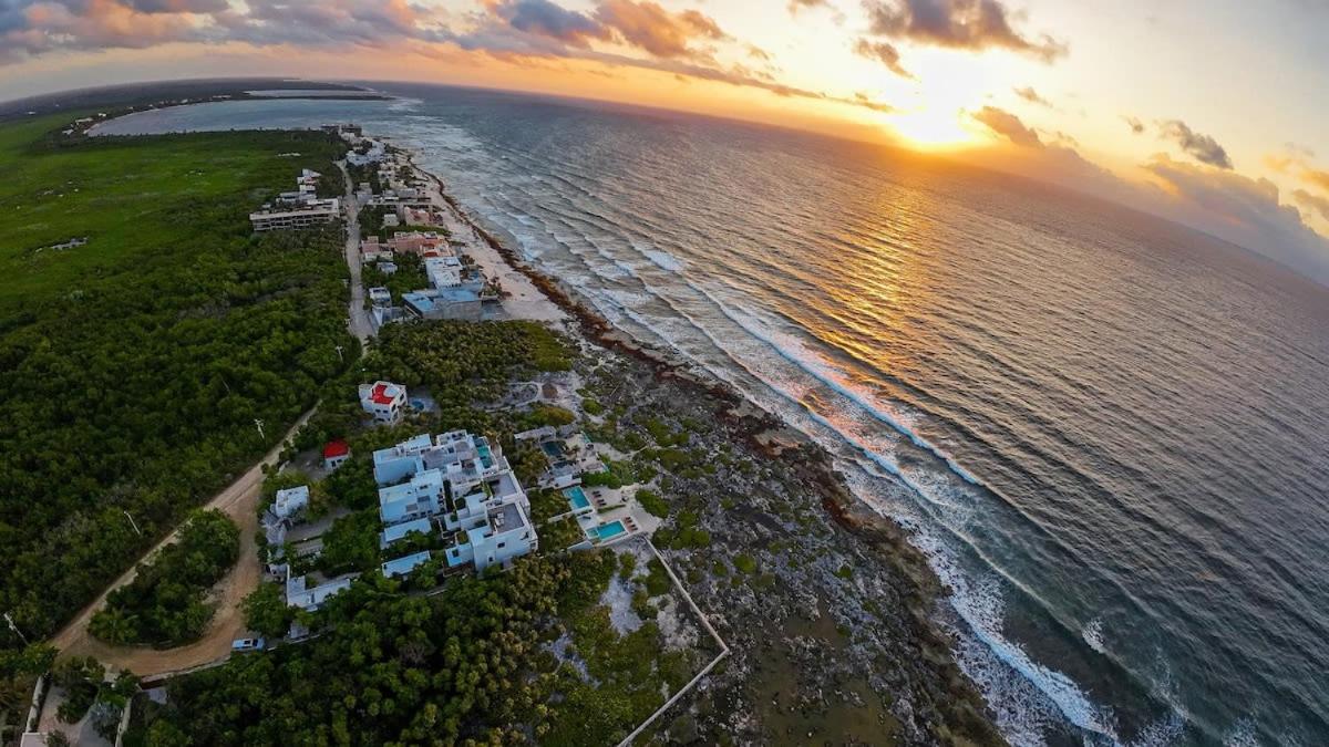 Dream Oceanview Villa 4BR at Tankah bay Tulum view 4