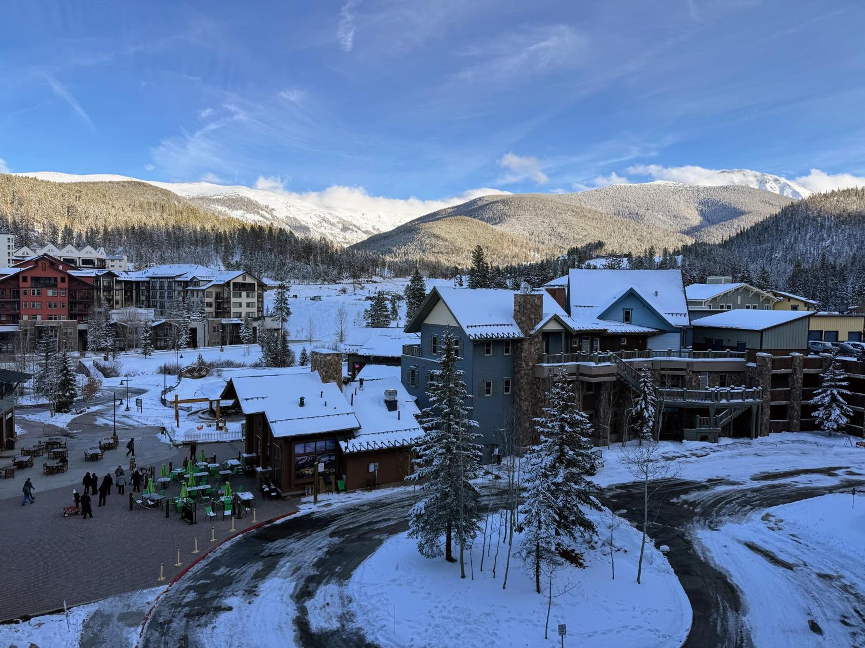Hotel Ski-In Ski-Out Condo at Zephyr Mountain Lodge 1518