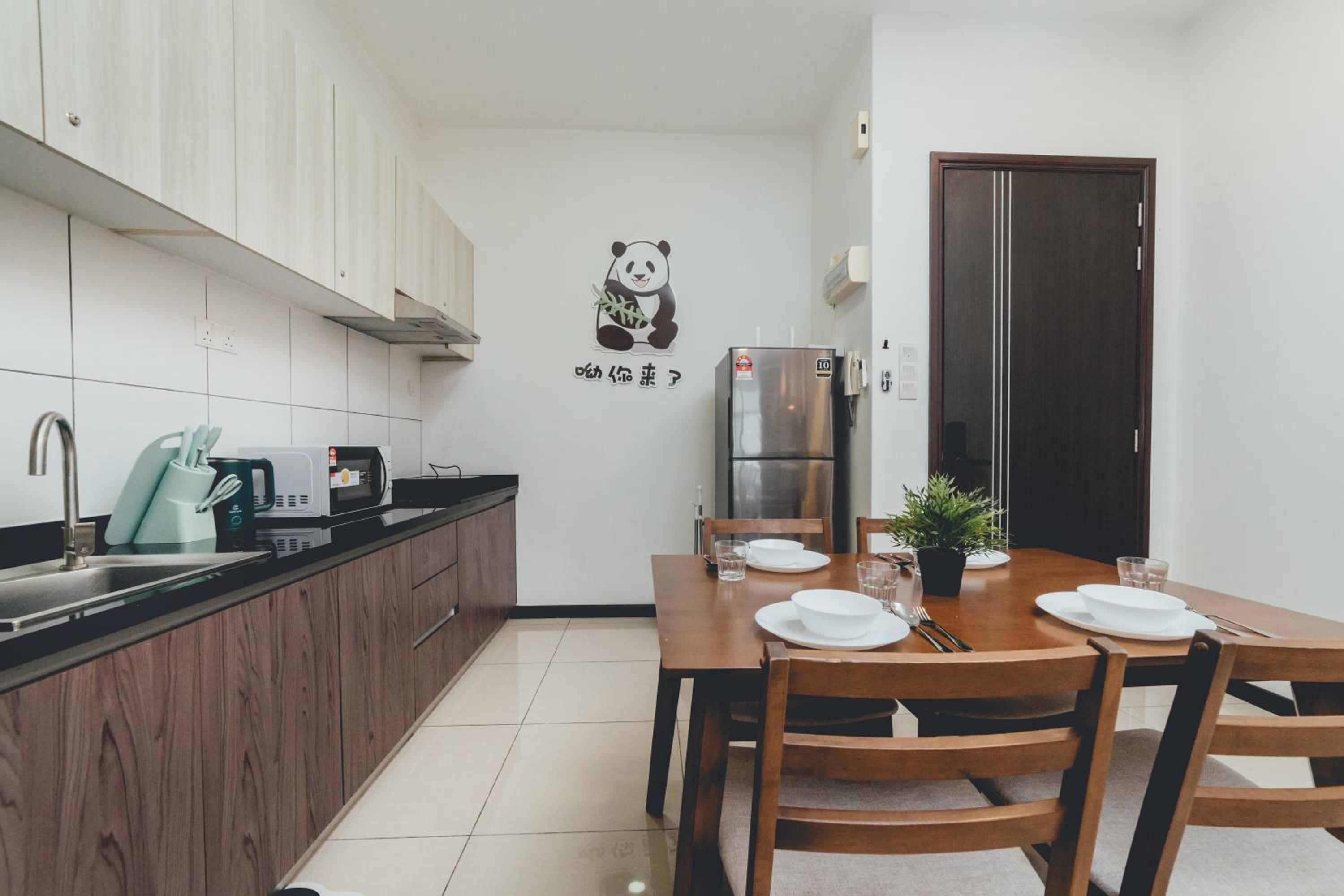 Molek Regency Studio ChicStay 4pax Bathtub Balcony by Our Stay