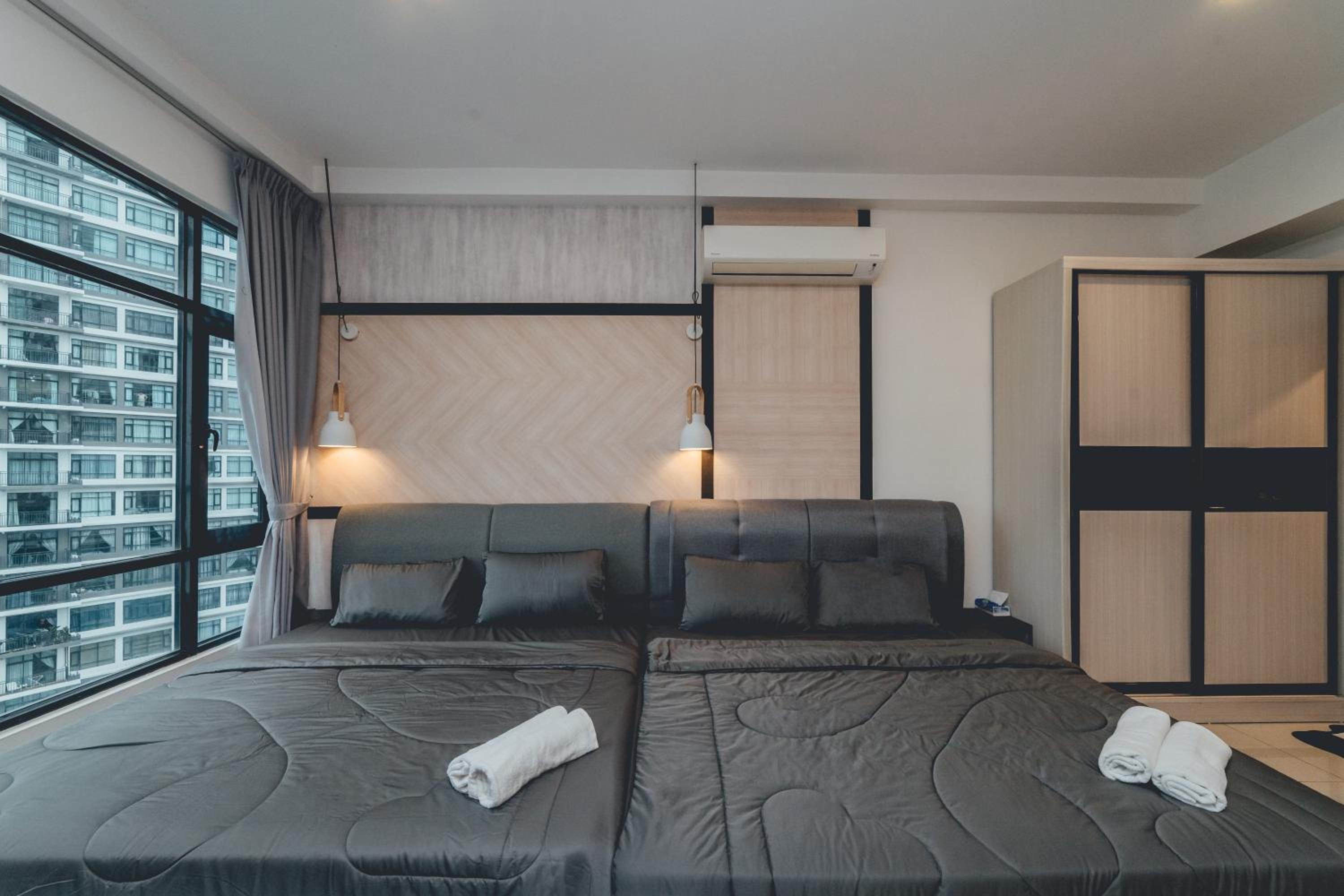 Molek Regency Studio ChicStay 4pax Bathtub Balcony by Our Stay