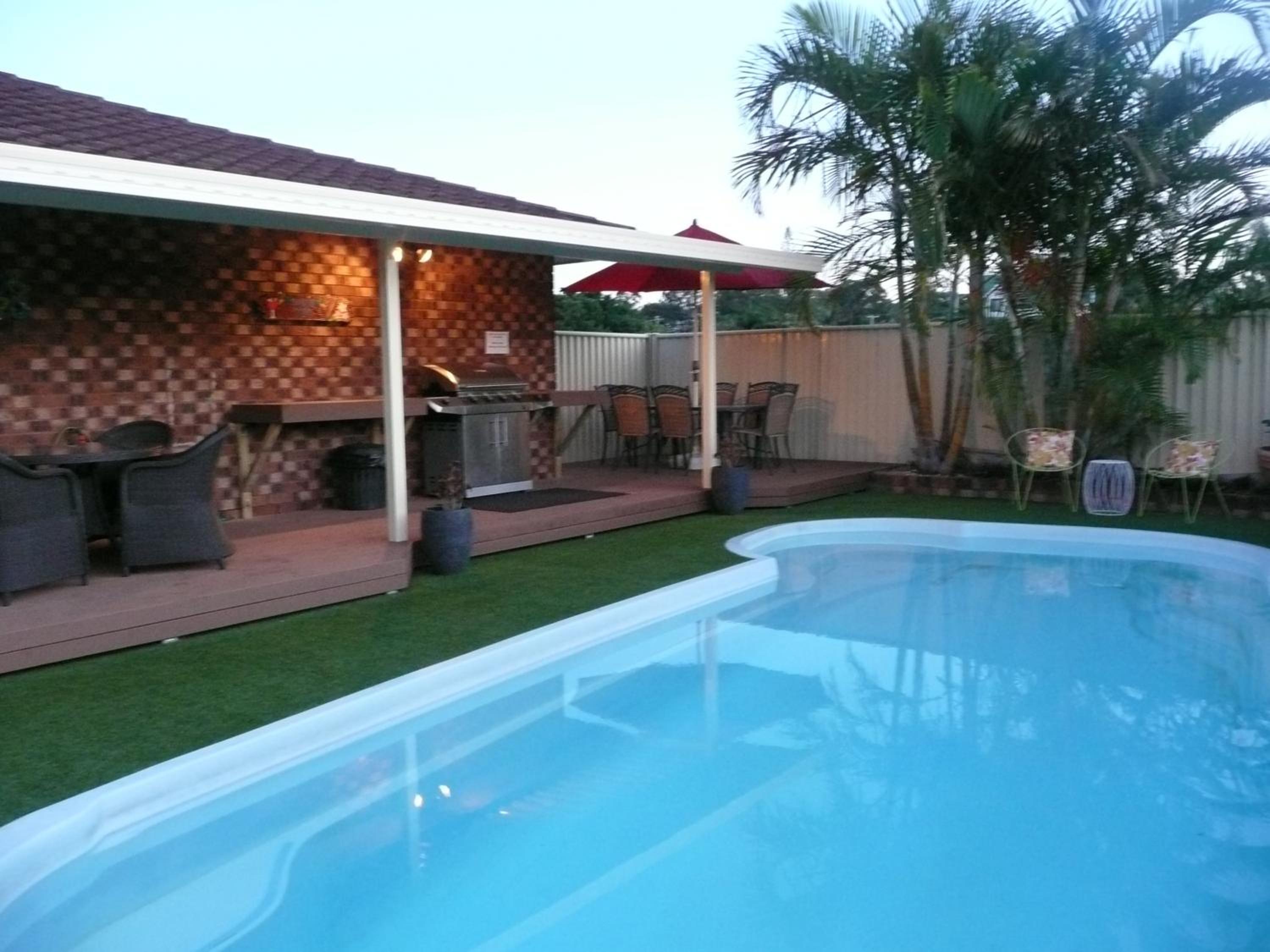 Rosebourne Gardens Motel
