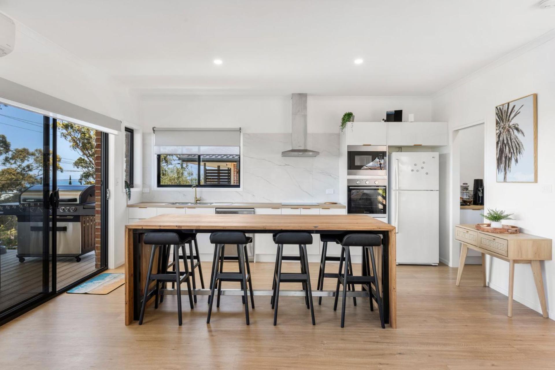 Monterey Heights Pet Friendly Ocean Views