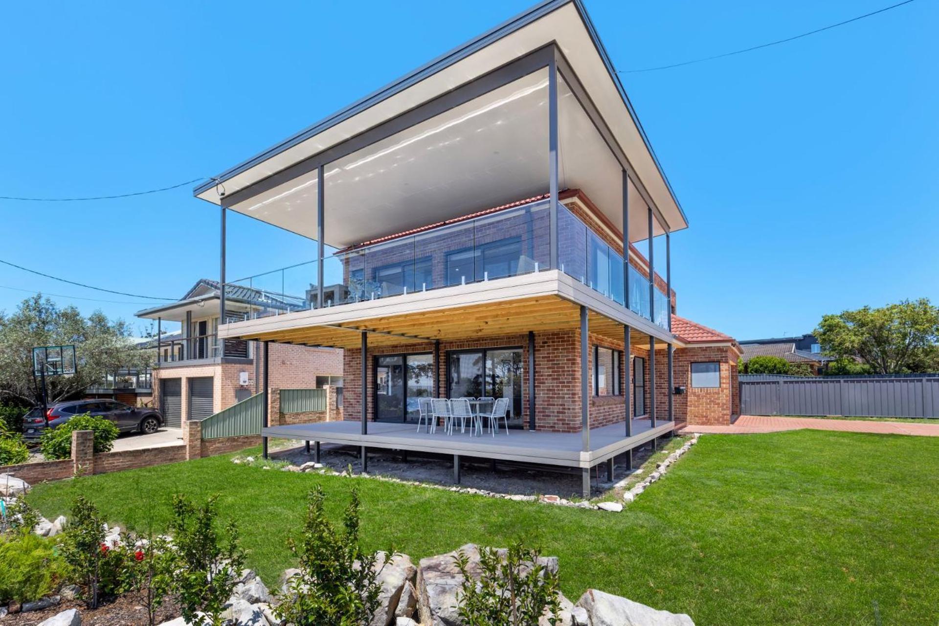 Monterey Heights Pet Friendly Ocean Views