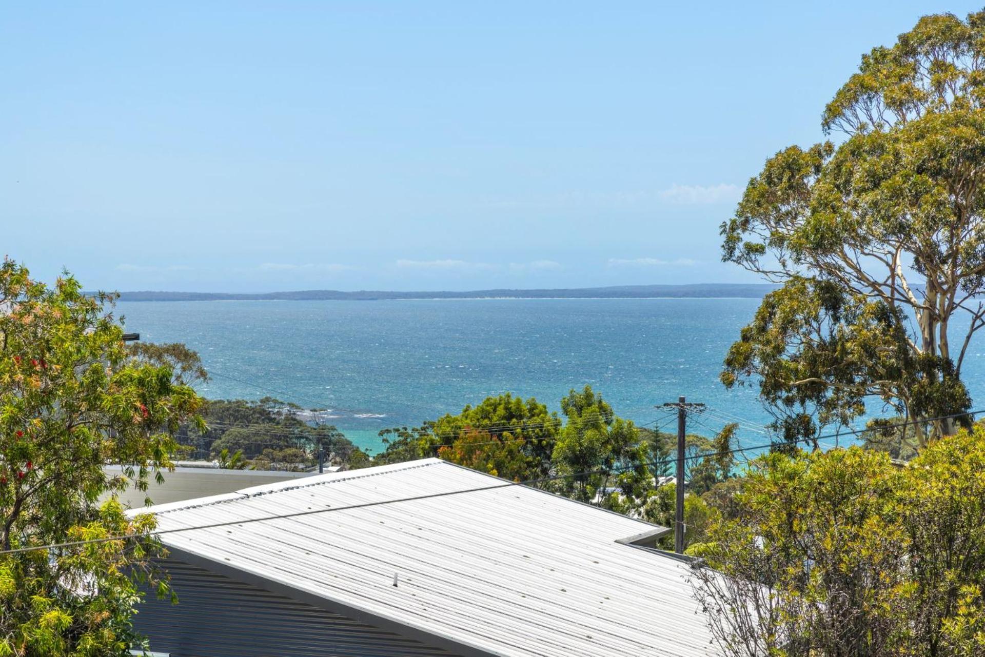 Monterey Heights Pet Friendly Ocean Views