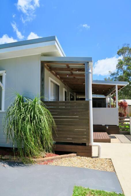 Twin Fins 2 Rental Units Entire Property Sleeps 8