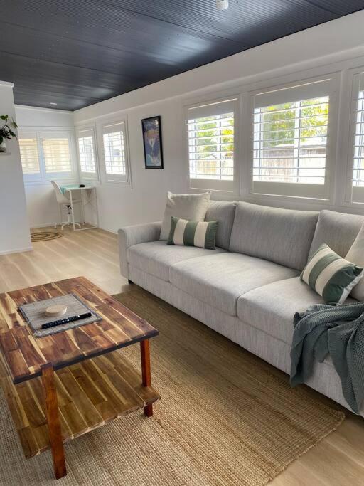 Twin Fins 2 Rental Units Entire Property Sleeps 8