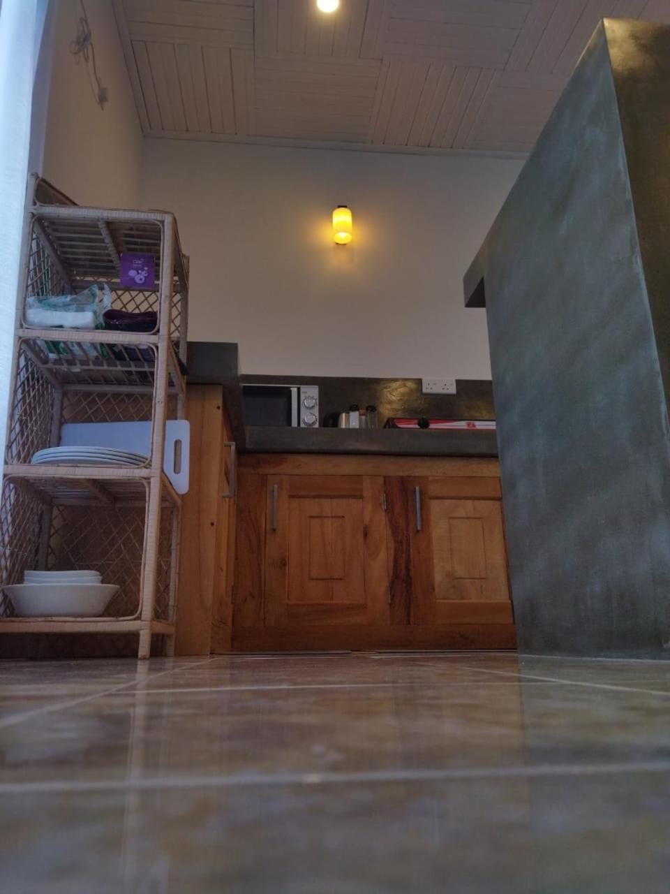 Blissful House Two Bedroom Apartment Thalpe Beach