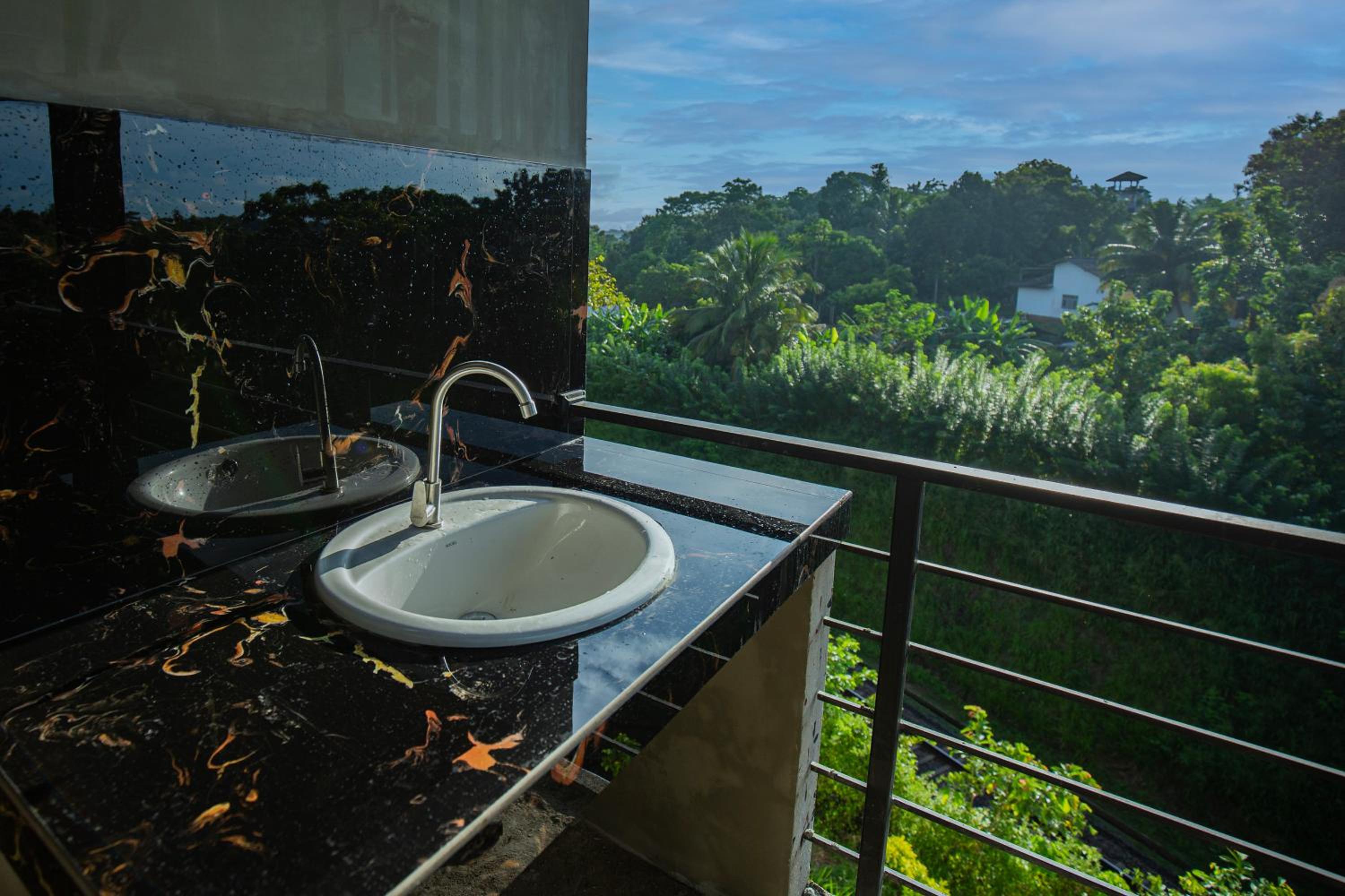 FlyOn Resort view 5