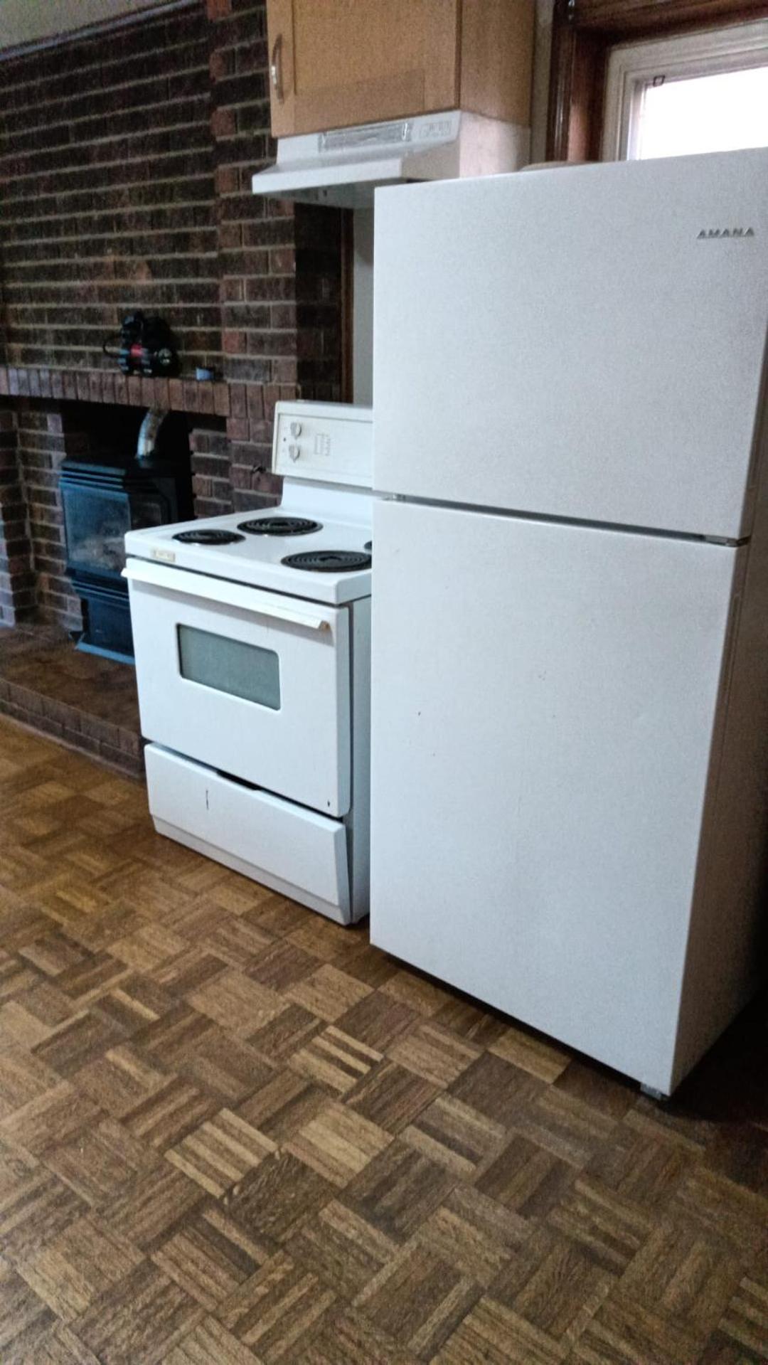 Budget Room Near Toronto 15 Min - Plazas, Shopping, Restaurants, Transit Nearby B1