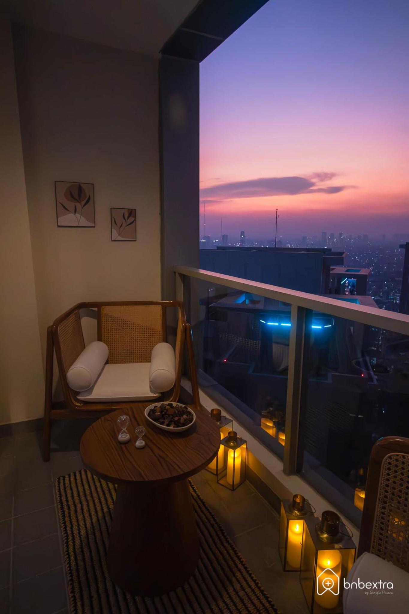 Hotel Premium 3BR, 57th Floor, Italian Design, with Unique Complimentary Guest Services - Image 1