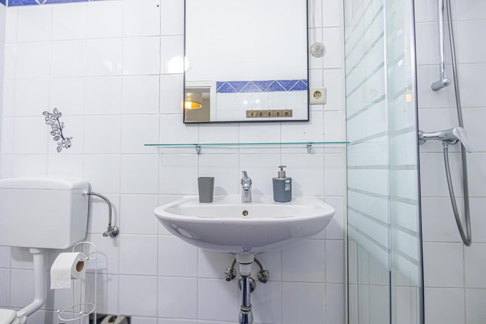 Comfy 1BR in Central Vienna with Great Amenities