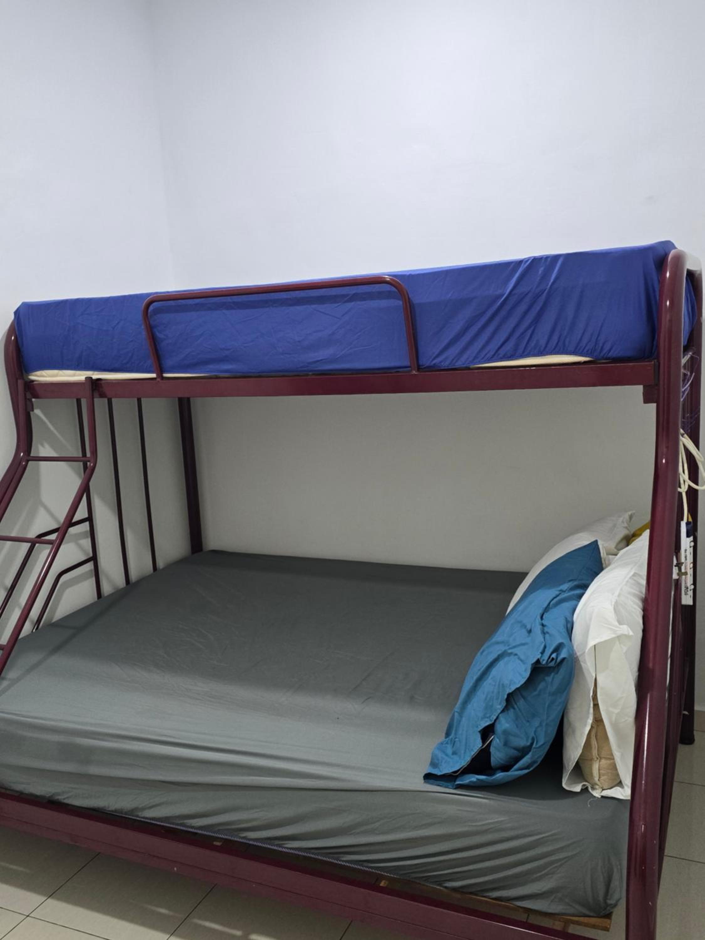 NEEK TOMS HOMESTAY MELAKA Near UITM Lendu - MRSM ALOR GAJAH- ENTER EXIT VIA LEBUH AMJ- SELF CHECK-IN