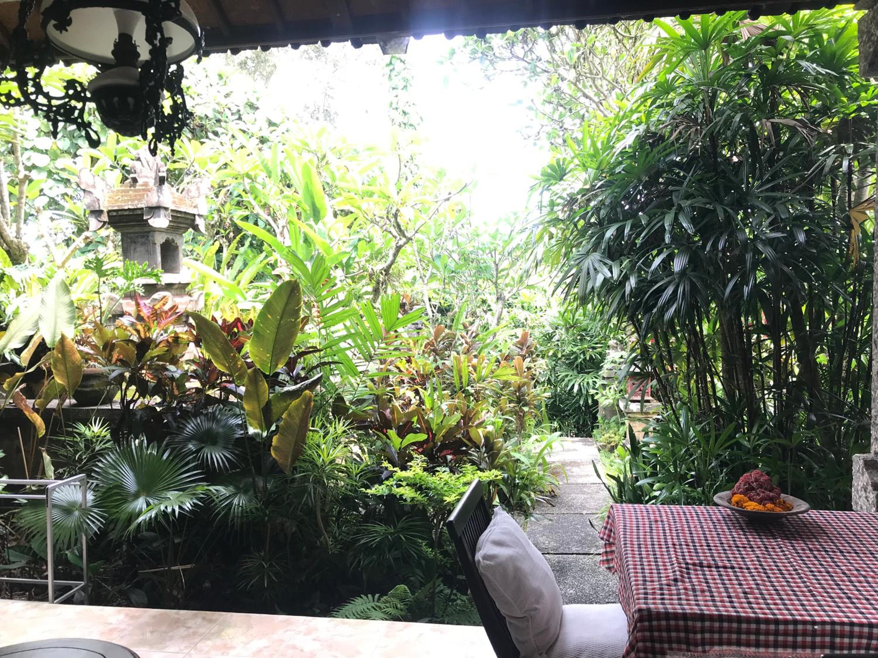 Anomcottages