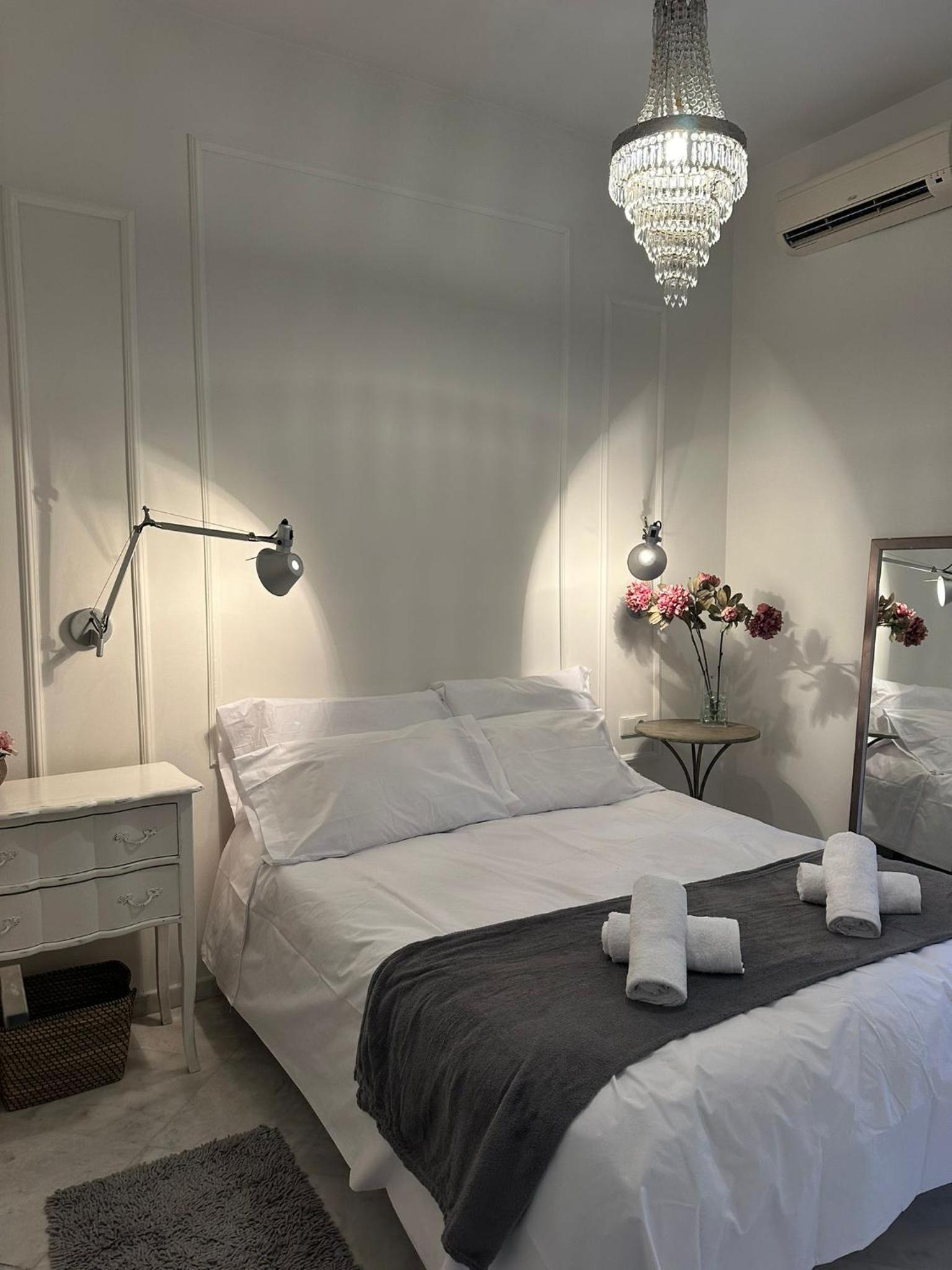 La Casa del Corral Triana collection apartment