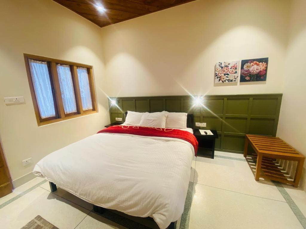 Ivy bank guest house Landour