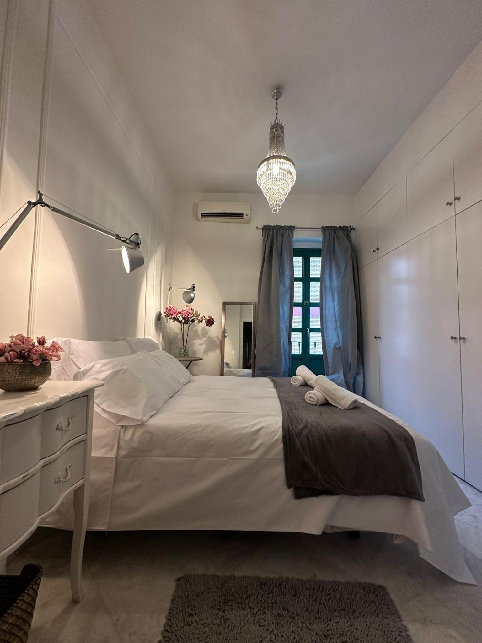 La Casa del Corral Triana collection apartment