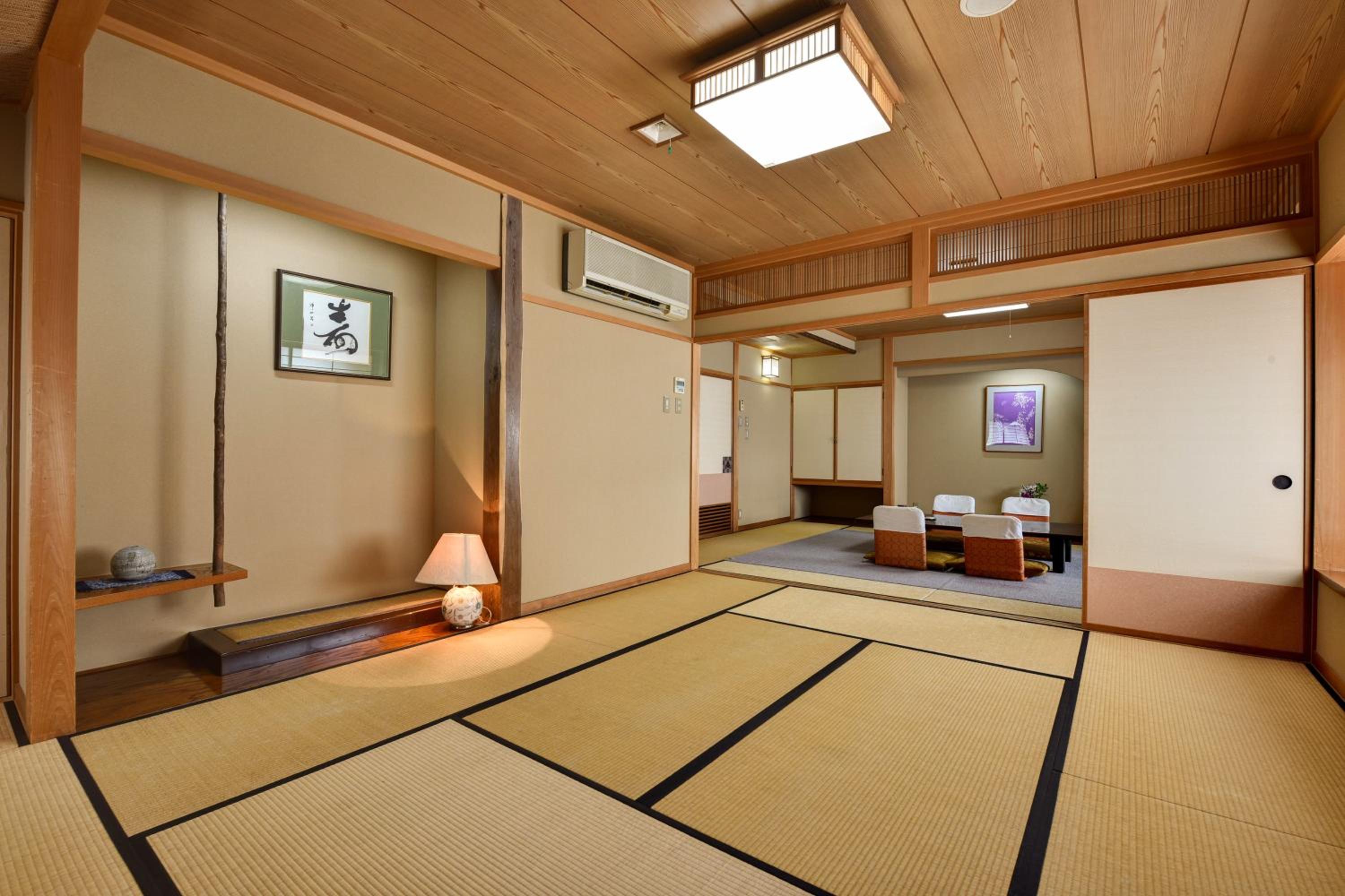 Rakusuien