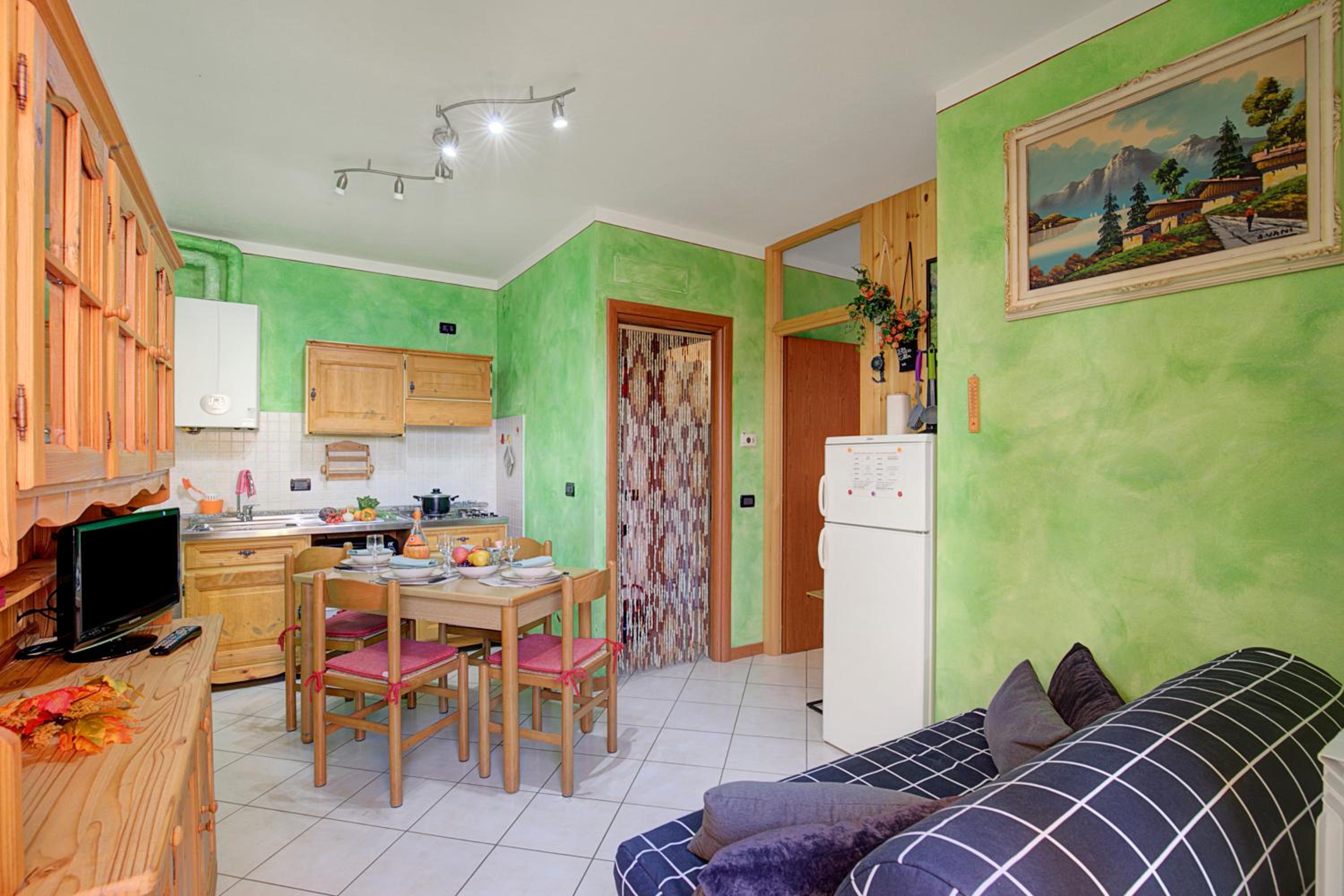 Holiday Sun Puegnago | Terrace & Pool - Happy Rentals view 4