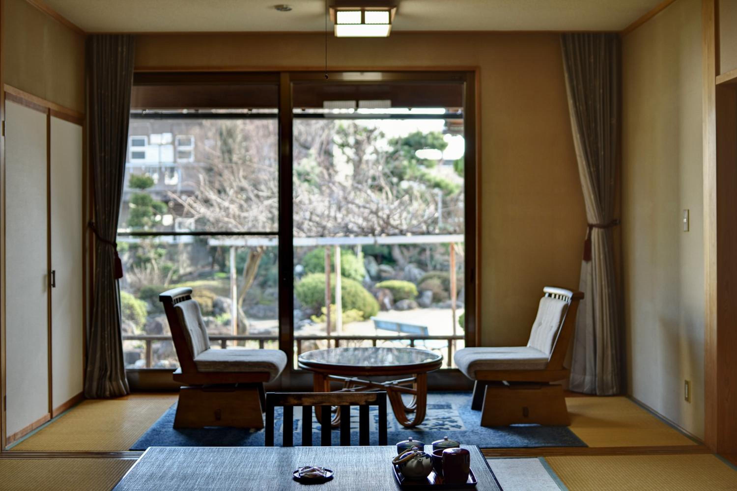 Rakusuien
