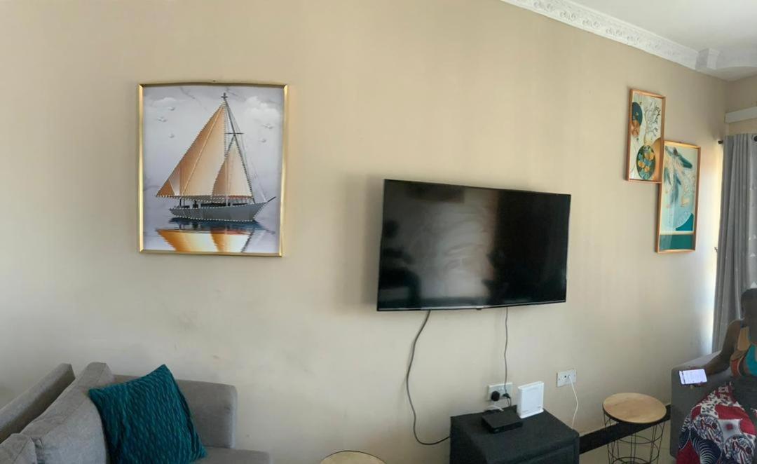 Luta Apartment