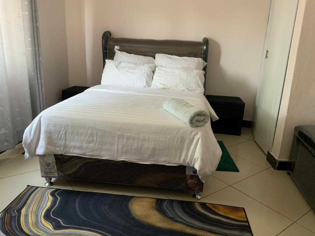 Luta Apartment
