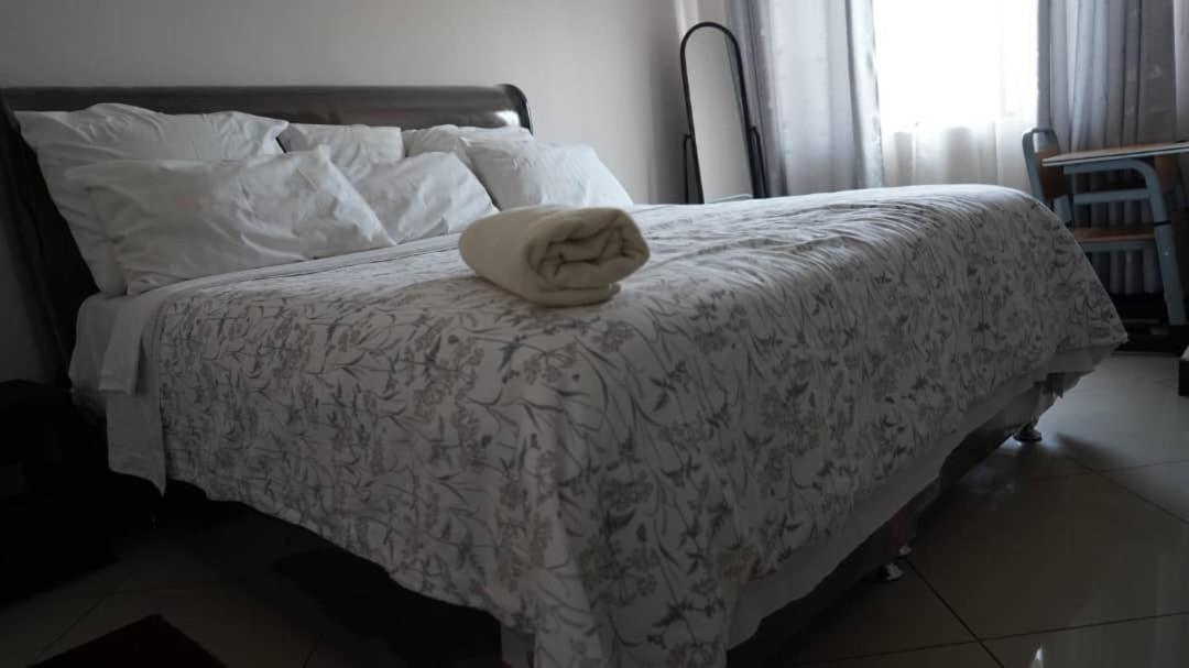 Luta Apartment