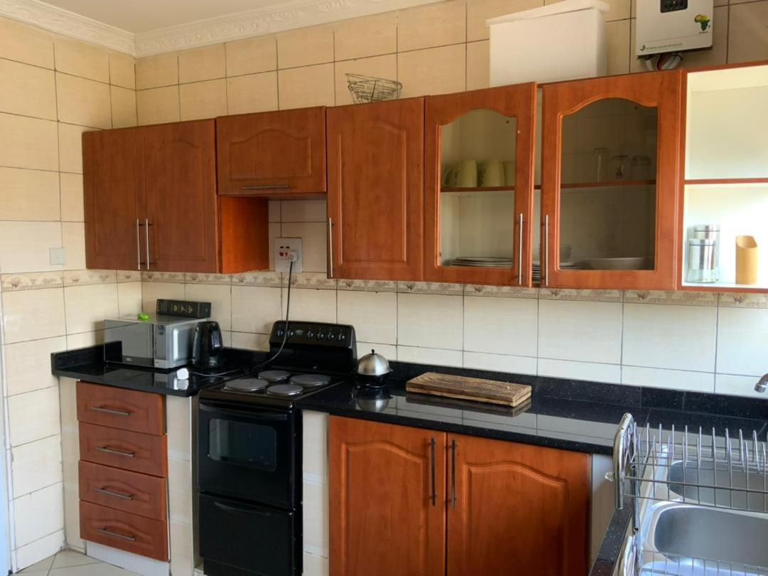 Luta Apartment