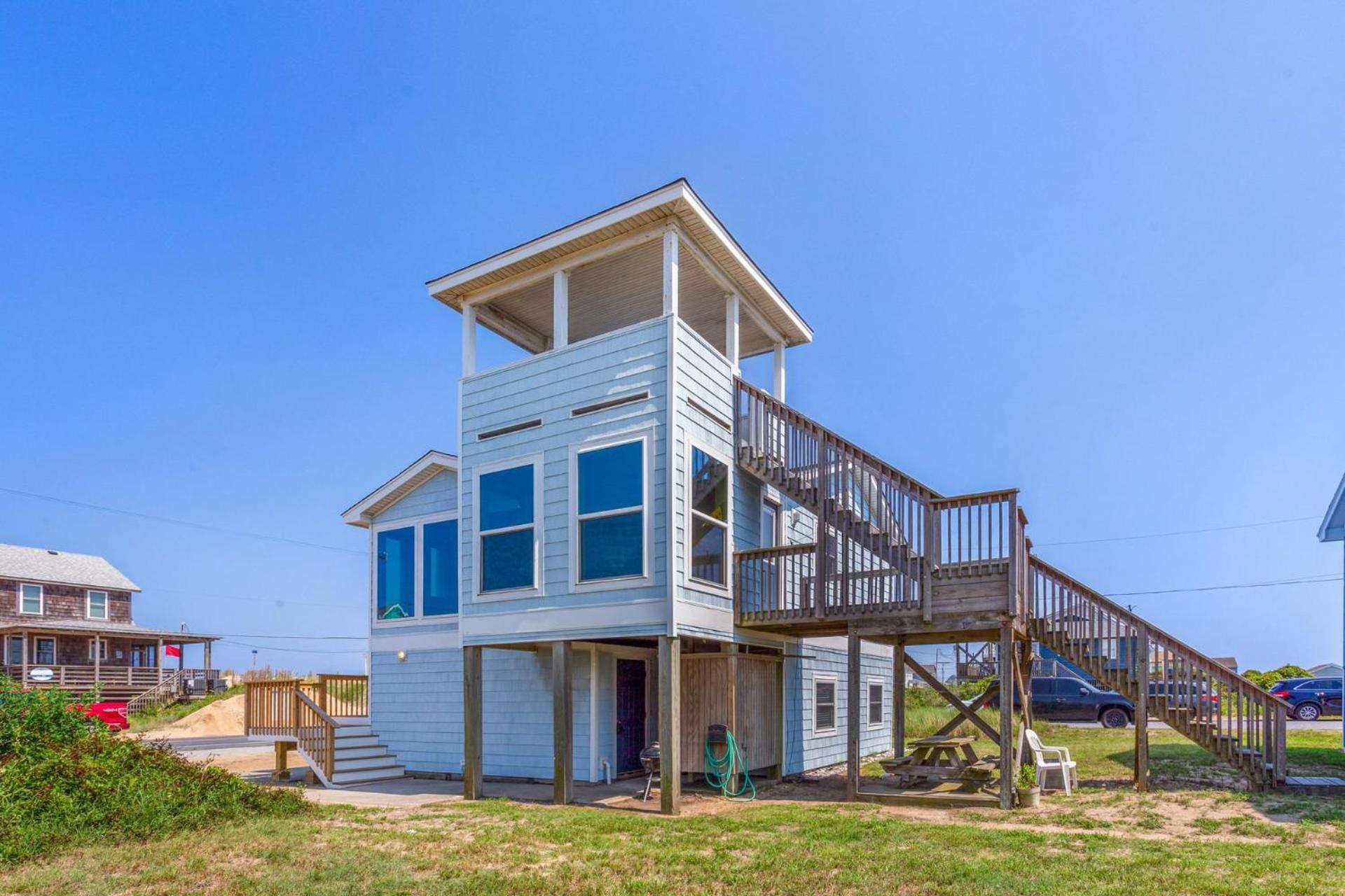 4080 Betcha Like It Across the Street from Beach view 2