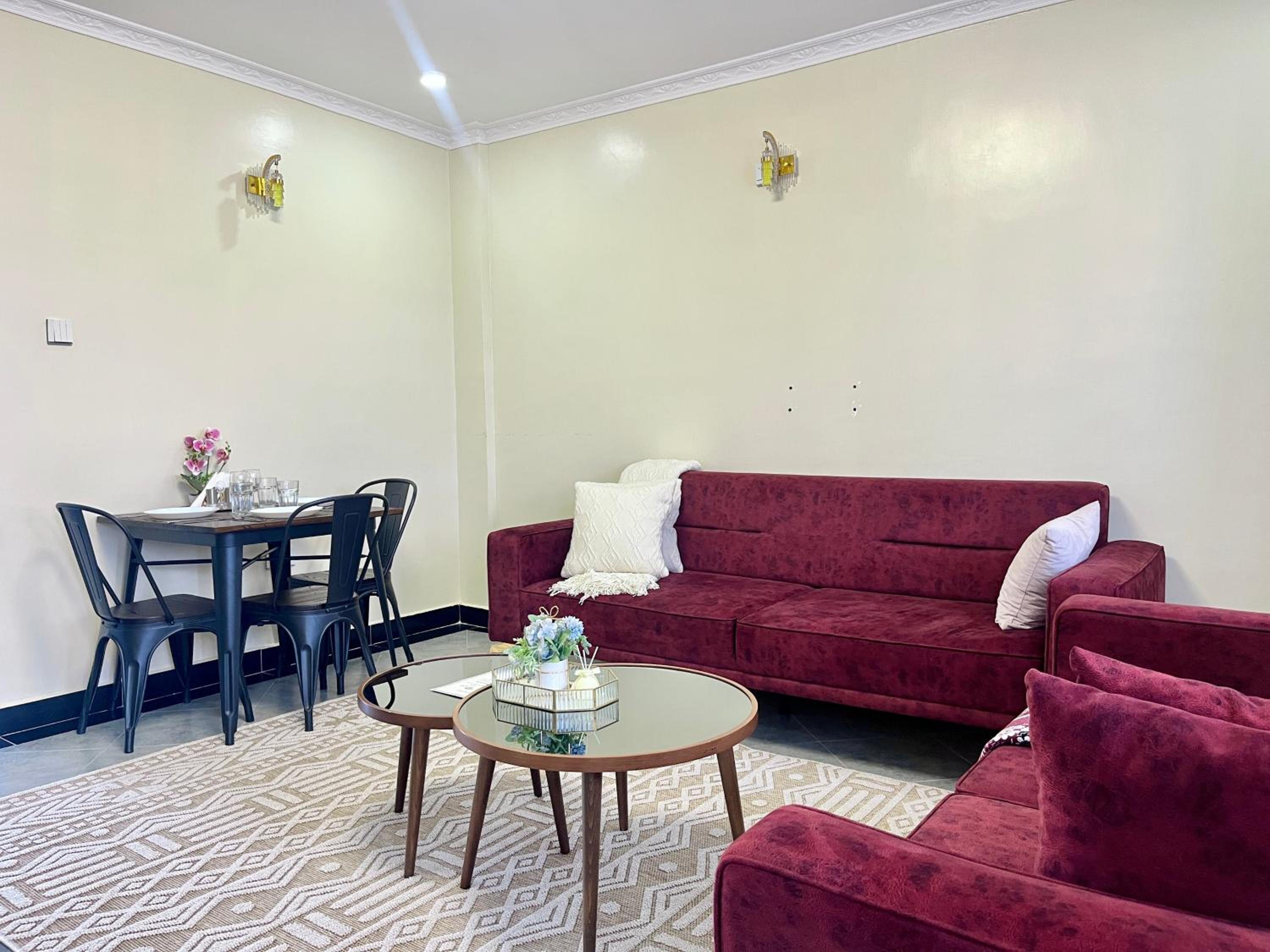 Naka Balcony Apartment with Amazing Lake View, GYM view 2