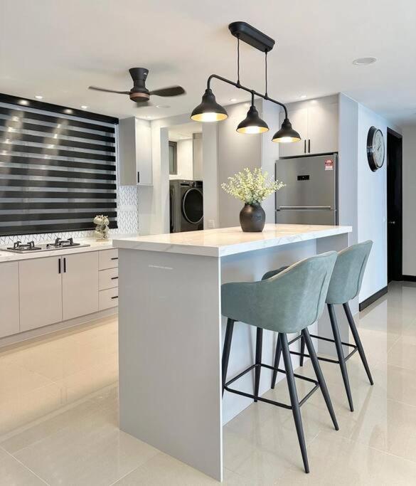 Stylish & Newly Renovated Apartment in Shah Alam