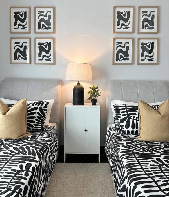Stylish & Newly Renovated Apartment in Shah Alam