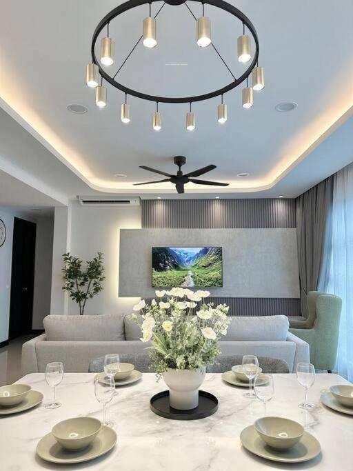 Stylish & Newly Renovated Apartment in Shah Alam photo 5